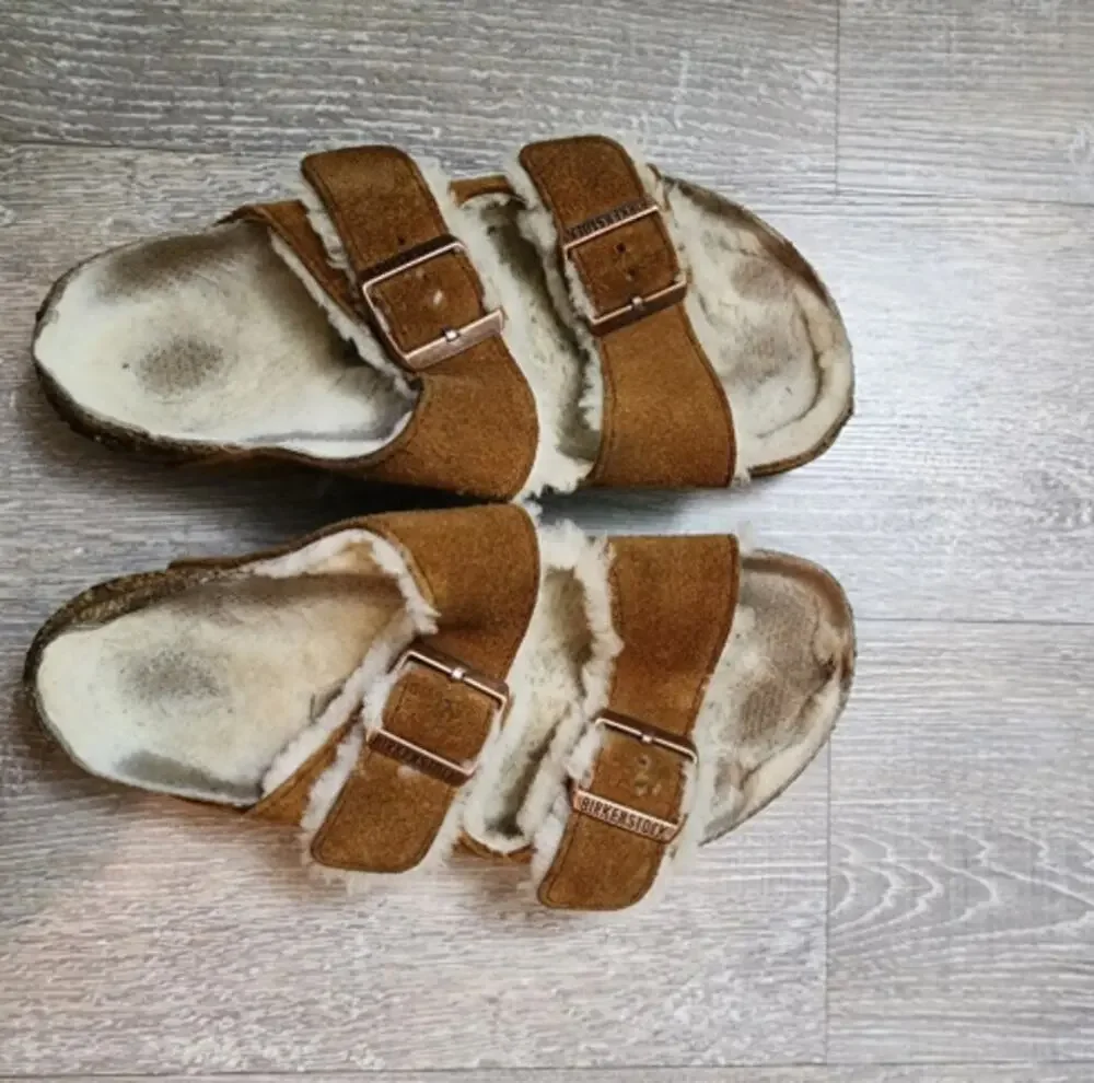 Birkenstock Arizona Shearling & Suede Sandals Size 37 (6-6.5) $165 Mink